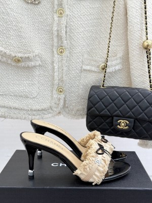 Chanel Beige Fabric Trim Bow Slide Sandals heel 8cm 2025 Beige