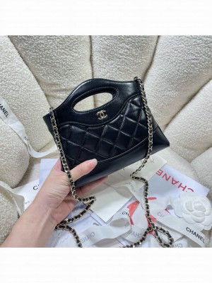 Chanel CLUTCH WITH CHAIN AP3656 black