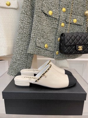 Chanel Heel 2cm Chain Mule White Spring 2022 Collection