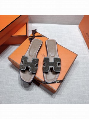 Hermes Oran Flat slippers with rhinestone 061 2021 Collection