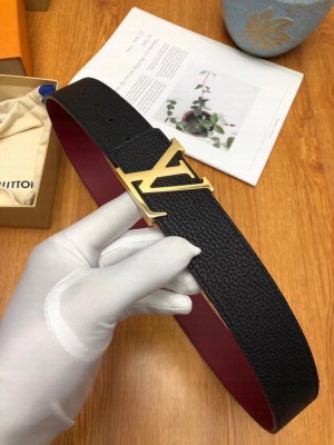 Louis Vuitton Grained Calfskin Reversible Belt 40mm Black/Burgundy/Gold 03 2019 Collection