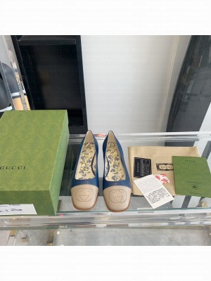 Gucci ballet flat with Interlocking G Blue leather with Beige tip 2021 Collection