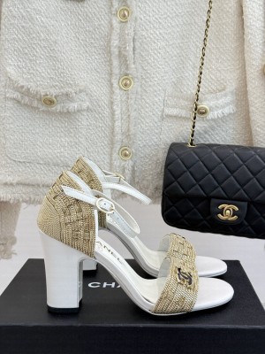 Chanel Leather & metal Chain CC Logo 9cm Sandals White 