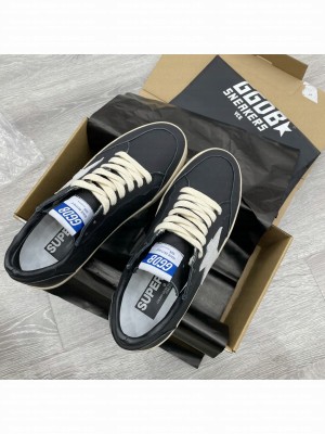 Golden Goose Deluxe Brand GGDB Super-Star Sneakers 2022 Collection 090