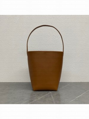 Celine SMALL BUCKET CUIR TRIOMPHE IN SMOOTH CALFSKIN TR032 BROWN
