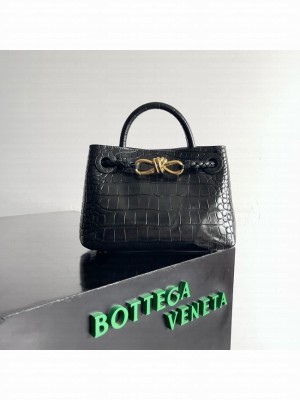 Bottega Veneta Mini Andiamo alligator leather 805232 black