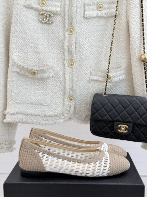 Chanel Crochet Straw Ballet Flats White/Beige 2025 