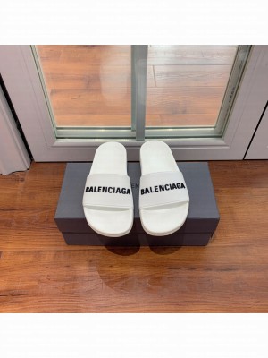 Balenciaga Unisex Pool Slide Sandal 33