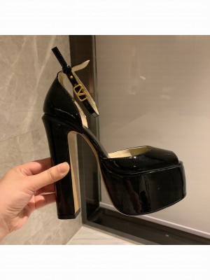 VALENTINO GARAVANI TAN-GO PLATFORM PEEP TOE PUMP IN PATENT LEATHER 155 MM 2022 COLLECTION BLACK