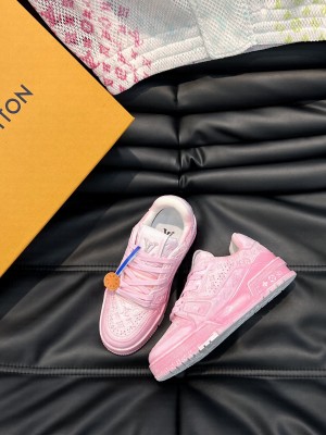 Louis Vuitton Women's LV Trainer Sneakers 2023 033
