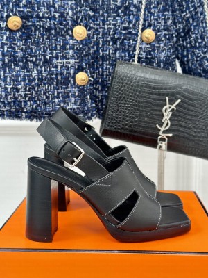 Hermes Elbe 9.5cm Heel sandal 08