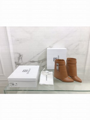 GIVENCHY SHARK LOCK ANKLE BOOTS IN LEATHER 2022 COLLECTION, BROWN
