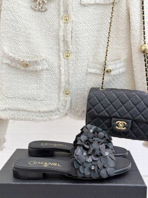 Chanel mules Kidskin & Strass Black G46231 2025
