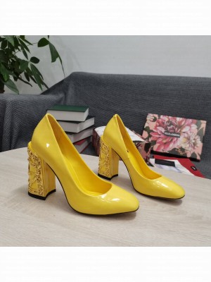 DOLCE & GABBANA LOGO HEEL 10.5CM PATENT LEATHER PUMPS 2022 YELLOW