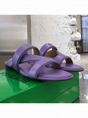 Bottega Veneta Band Calfskin Flat Sandals Brown  2021 Collection 11
