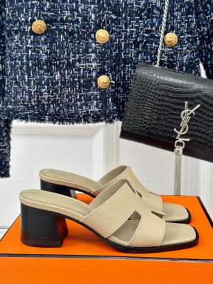 Hermes Helia 60 sandal 2024 010
