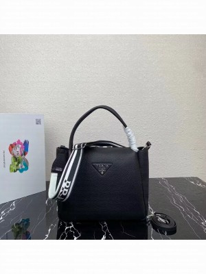 Prada Leather shoulder bag 1NC175 black
