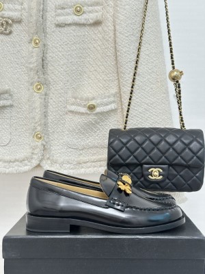 Chanel Women's Moccasins G40114 Black 2023 01