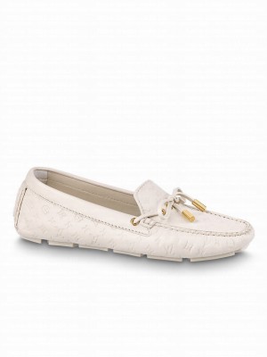 Louis Vuitton Women's Gloria Flat Loafer Cream