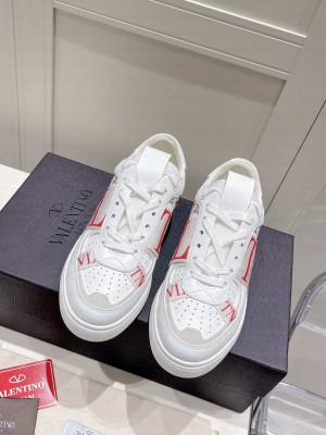 VALENTINO VL7N LOW-TOP SNEAKERS IN CALFSKIN AND MESH FABRIC WITH BANDS SNEAKERS 2022 COLLECITON 022