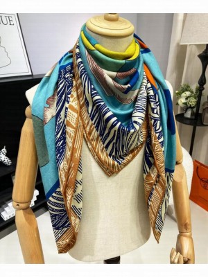 Hermes Women's Cavalier en Formes Scarf Brown
