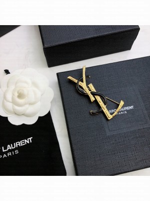 Saint Laurent Brooch 2022 Collection 037