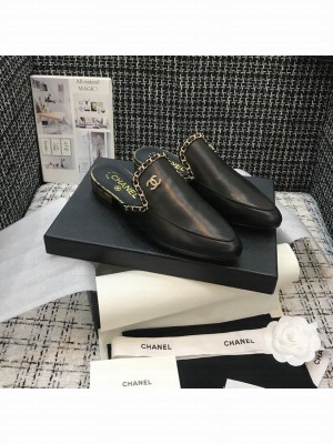Chanel Chain Embellished Mules Lambskin Leather Spring/Summer 2021 Collection,  Black