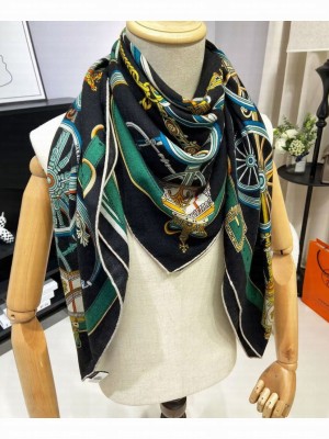 Hermes Women's Stately Wheels Scarf Black