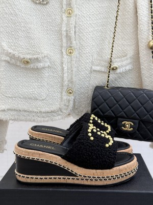 Chanel Gold Pearl CC Logo Mules Tweed Black heel 7cm 2025