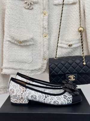 Chanel 6.5cm Mesh Lace Camellia Ballets Black White