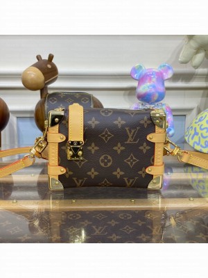 Louis Vuitton SIDE TRUNK M46815