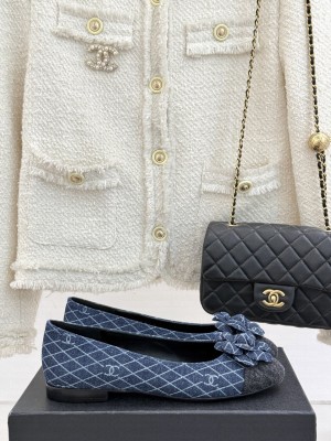 Chanel Quilted Denim Ballet Flats with Camellia Bloom Charm Navy 2025