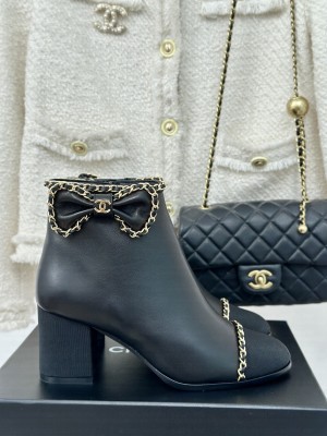 Chanel Women's Chain Around With Bow Leather/Grosgrain Black Ankle Boots 
