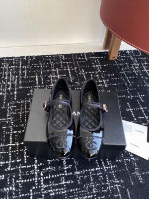 Chanel Patent Leather Mary Janes Ballet Flats Black 2025 G46379 