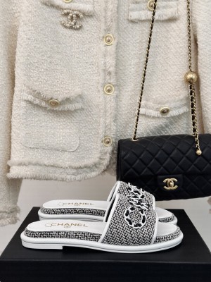 Chanel CC Chain Logo Fabric Slide Mule 2024 White Black