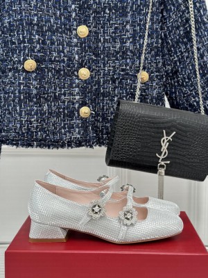 Roger Vivier Crystal Bouquet Flowers Strass Babies Ballerinas in Silver