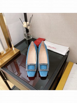 Roger Vivier 4.5cm Belle Vivier Motherpearl Buckle Pumps 01
