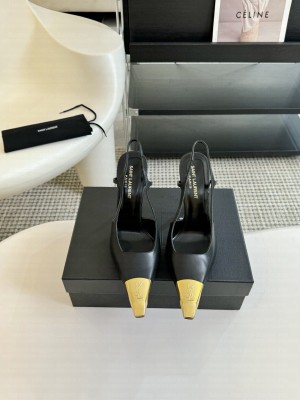 Saint Laurent Jeanne Slingback Pumps In Smooth Leather 