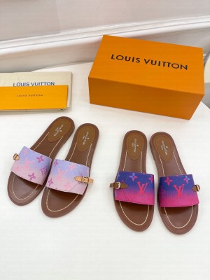 Louis Vuitton Gradient Monogram Canvas Flat Slide Sandals with Buckle 2023 015