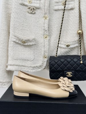 Chanel Ballerina Camellia Balet Flat G29682 Beige Black
