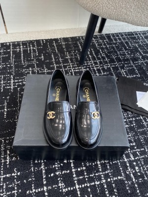 Chanel Shiny Calfskin Crystal CC Logo Loafer