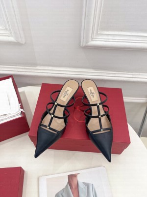 Valentino Garavani Rockstud Wispy Calfskin Mule 60mm Black 2025