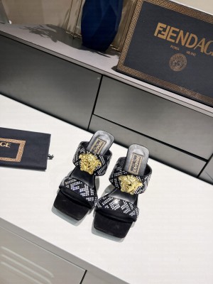 Versace x Fendi Fendace 11cm FF Crystal Slide Sandals 2022 Collection Silver 05