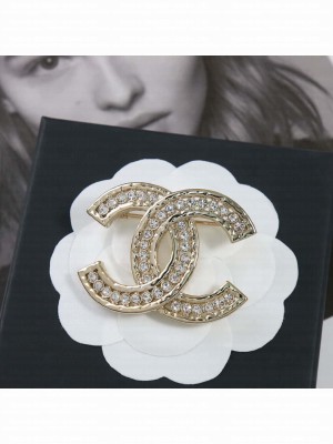 Chanel Women's Brooch AB1152