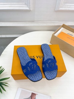 Louis Vuitton LV Isola Flat Slide Mule 07