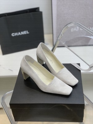 Chanel Vintage Pumps Gray 2022 Collection