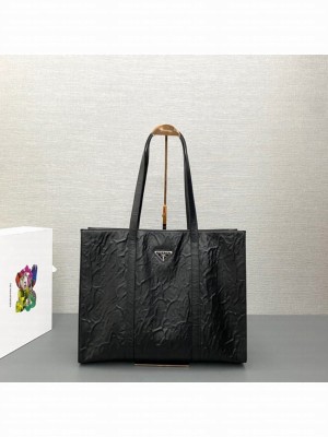 Prada Leather shoulder bag 1BG460 black