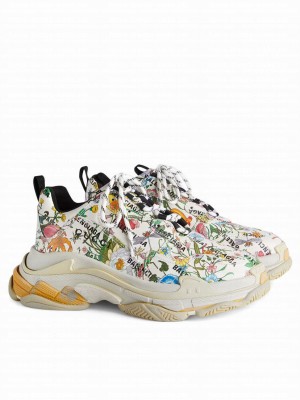 Gucci Unisex The Hacker Project Triple S Sneaker Cream