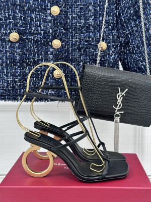 FERRAGAMO Aglalia Leather Gancini-Heel Sandals 2024 Black