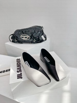 JIL SANDER Lambskin Square Toe Flat